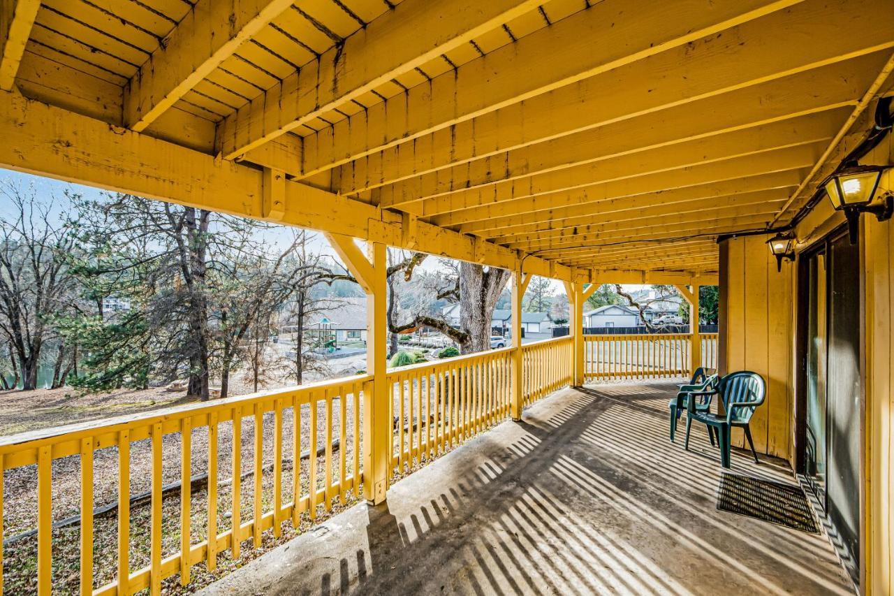 Luring Lakefront Landing Groveland Exterior foto