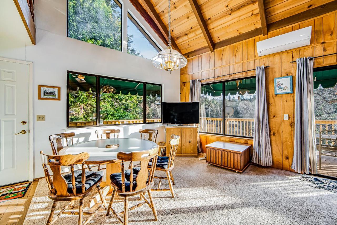 Luring Lakefront Landing Groveland Exterior foto